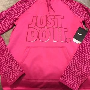 Nike Therma-Fit hoodie